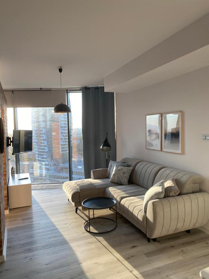 Capital Towers Splendor Apartment เชชูฟ ภายนอก รูปภาพ